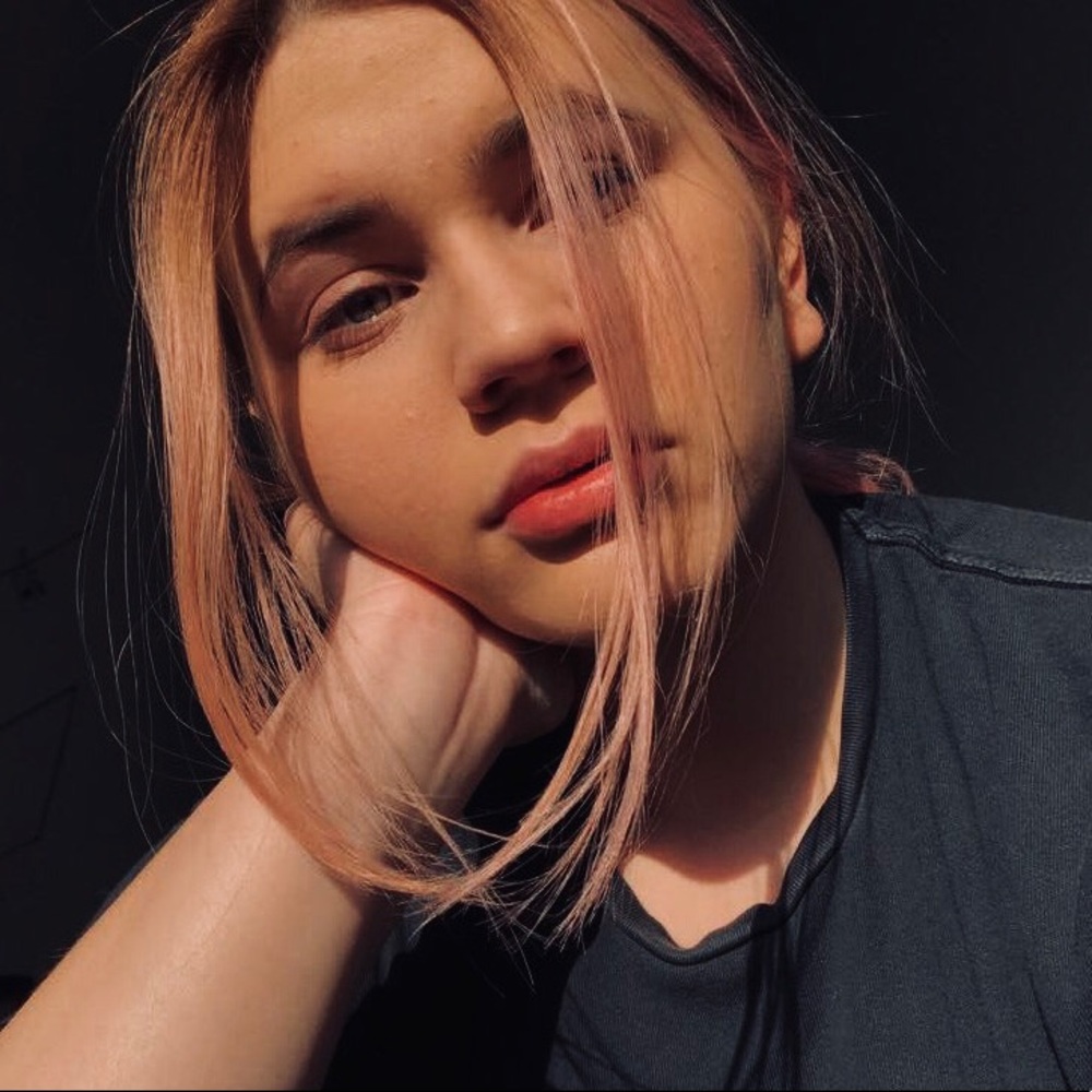 Meet your Posher, Sam